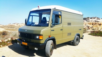 Mercedes-Benz 4х4 машина скорая помощь