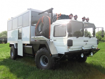 Пассажирский вахтовый автобус